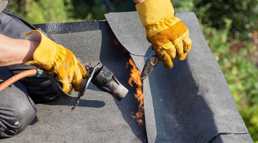 Expert Emergency Roof Repairs services in Saratoga, NC